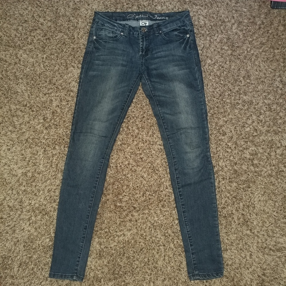 Size 1 stretchy jeans
